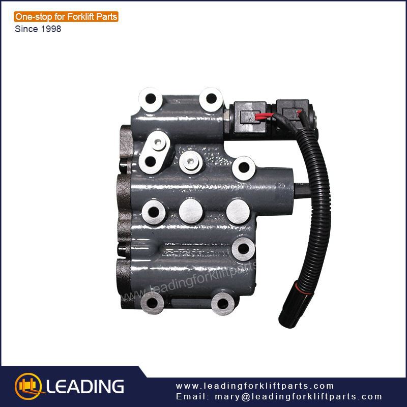 Forklift transmission valve1